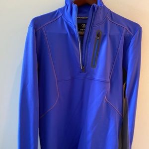 Never worn! Men's long-sleeve quarter-zip